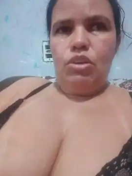 nina28291 online show from June 29, 2026, 9:48 pm