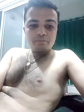 Ckg1sexy online show from May 31, 2026, 2:13 pm