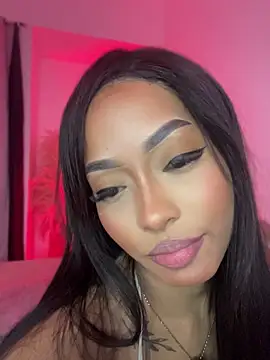 Snapshot of Saraah_bosh chatting on July 5, 2026, 10:39 pm Saraah bosh online show from July 5, 2026, 10:39 pm