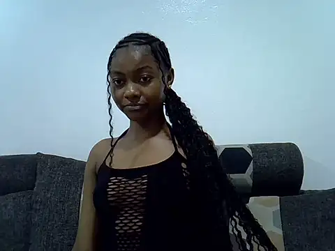 Snapshot of Sexxy_divaa chatting on June 16, 2026, 12:52 pm Sexxy divaa online show from June 16, 2026, 12:52 pm