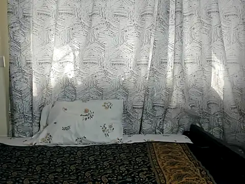 Snapshot of MissVIP254 chatting on July 16, 2026, 7:58 am MissVIP254 online show from July 16, 2026, 7:58 am