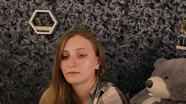 Snapshot of Jenny_smille_ chatting on May 20, 2026, 9:26 am Jenny smille online show from May 20, 2026, 9:26 am