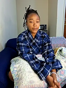 Snapshot of atara_seren chatting on June 1, 2026, 11:56 am atara seren online show from June 1, 2026, 11:56 am