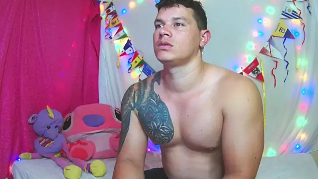  SweetAddiction online show from July 11, 2026, 11:39 pm