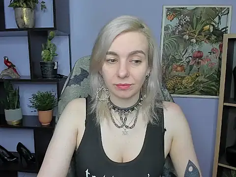 velvetanne online show from May 29, 2026, 6:22 am