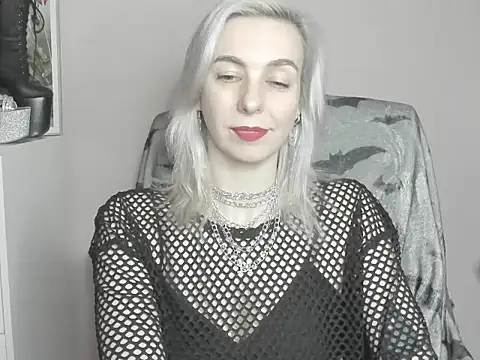 Snapshot of velvetanne chatting on July 15, 2026, 6:40 am velvetanne online show from July 15, 2026, 6:40 am