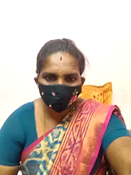 Snapshot of CuteTamizhachi chatting on June 9, 2026, 6:58 am CuteTamizhachi online show from June 9, 2026, 6:58 am