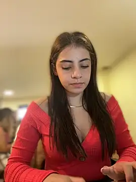Snapshot of Hanna_Cruz_ chatting on July 9, 2026, 4:22 pm Hanna Cruz online show from July 9, 2026, 4:22 pm