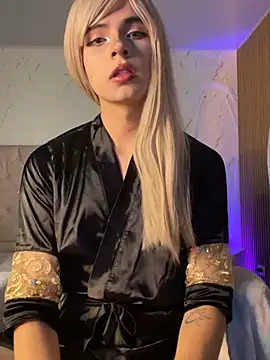 Snapshot of lanadoll20 chatting on July 5, 2026, 3:45 am lanadoll20 online show from July 5, 2026, 3:45 am