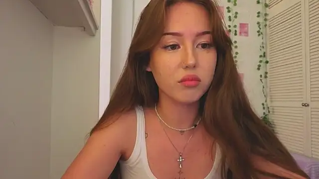 Snapshot of silver_grl chatting on July 8, 2026, 1:10 am silver grl online show from July 8, 2026, 1:10 am