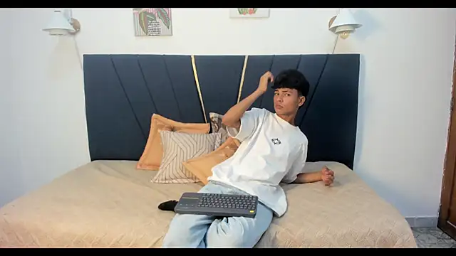 Snapshot of jacob_cum23 chatting on June 30, 2026, 3:35 pm jacob cum23 online show from June 30, 2026, 3:35 pm