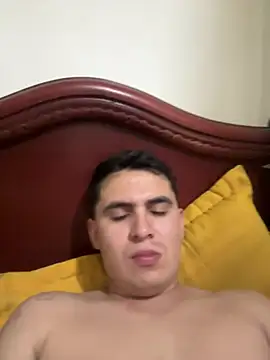 Chepe0302 online show from June 25, 2026, 4:56 am