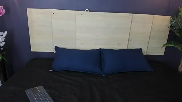 Snapshot of Rachel_Tom chatting on July 15, 2026, 8:14 pm Rachel Tom online show from July 15, 2026, 8:14 pm