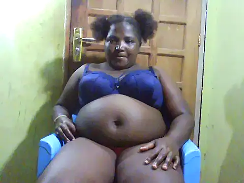 Sweetythighs online show from July 7, 2026, 6:12 pm
