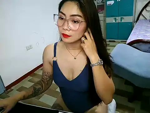 Snapshot of Sexynica chatting on May 27, 2026, 1:19 pm Sexynica online show from May 27, 2026, 1:19 pm