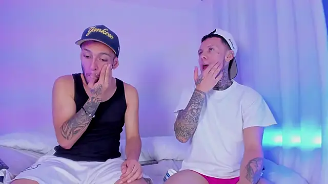 Snapshot of _Kevin_xxx chatting on September 24, 2025, 5:22 am Kevin xxx online show from September 24, 2025, 5:22 am