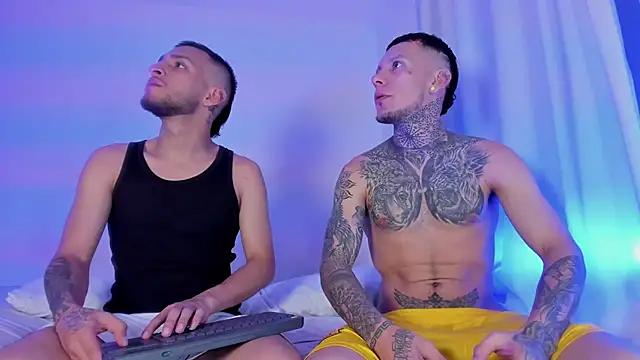 Snapshot of _Kevin_xxx chatting on November 20, 2025, 4:01 am Kevin xxx online show from November 20, 2025, 4:01 am