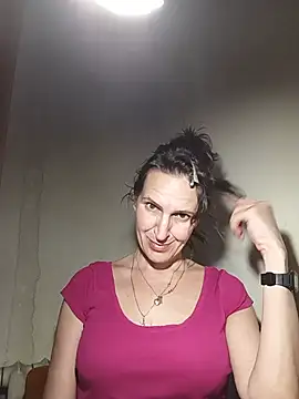 Snapshot of Alene_Lorrie chatting on June 24, 2026, 3:33 pm Alene Lorrie online show from June 24, 2026, 3:33 pm