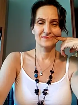 Snapshot of Alene_Lorrie chatting on July 13, 2026, 9:34 am Alene Lorrie online show from July 13, 2026, 9:34 am