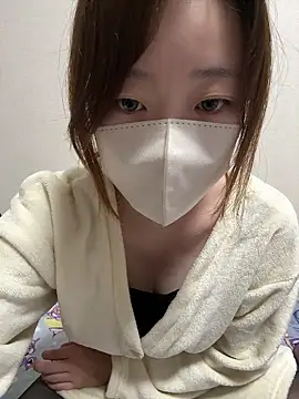 Snapshot of mei_room chatting on May 25, 2026, 3:40 pm mei room online show from May 25, 2026, 3:40 pm