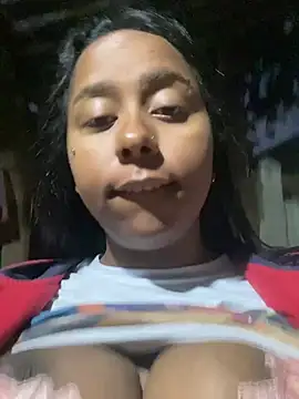 Snapshot of jhenannyy chatting on July 16, 2026, 9:04 am jhenannyy online show from July 16, 2026, 9:04 am