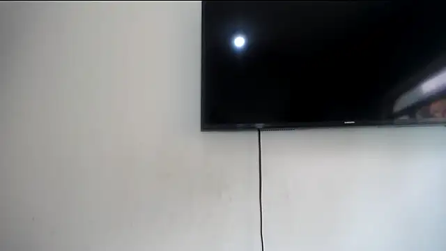 Snapshot of Fox_Loves chatting on June 14, 2026, 6:54 pm Fox Loves online show from June 14, 2026, 6:54 pm