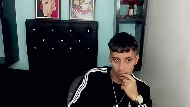 Snapshot of jl_brayan12 chatting on July 4, 2026, 3:45 am jl brayan12 online show from July 4, 2026, 3:45 am