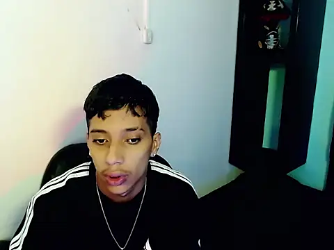 Snapshot of jl_brayan12 chatting on July 15, 2026, 4:18 am jl brayan12 online show from July 15, 2026, 4:18 am