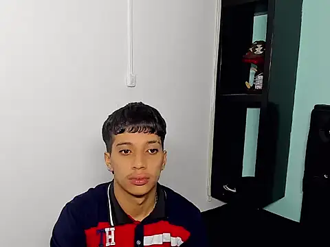 Snapshot of jl_brayan12 chatting on July 19, 2026, 3:32 am jl brayan12 online show from July 19, 2026, 3:32 am