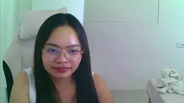 Snapshot of AlethiaBratsch chatting on May 31, 2026, 6:09 pm AlethiaBratsch online show from May 31, 2026, 6:09 pm
