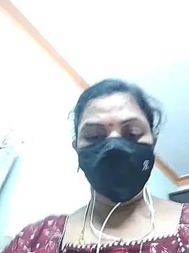 Snapshot of Leela_555 chatting on June 28, 2026, 5:35 am Leela 555 online show from June 28, 2026, 5:35 am
