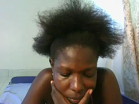 Snapshot of shugabaibe chatting on May 26, 2026, 10:33 am shugabaibe online show from May 26, 2026, 10:33 am
