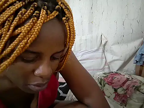 queen beev online show from June 13, 2026, 6:55 am