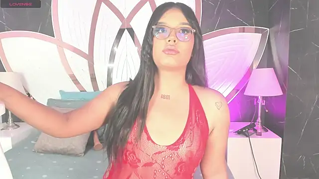 Snapshot of _katty_grey_ chatting on July 9, 2026, 8:24 pm katty grey online show from July 9, 2026, 8:24 pm
