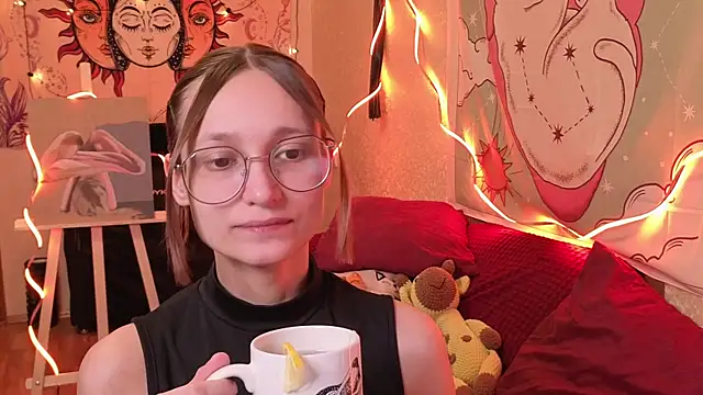 stella naughty online show from June 29, 2026, 7:25 pm