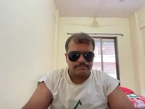 Snapshot of Superking077 chatting on May 23, 2026, 12:20 pm Superking077 online show from May 23, 2026, 12:20 pm