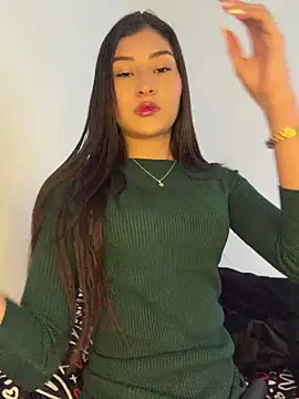 Snapshot of Aylin-fire chatting on July 14, 2026, 7:08 pm Aylin-fire online show from July 14, 2026, 7:08 pm