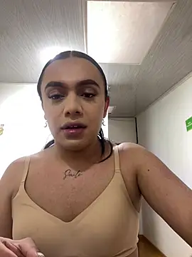 Snapshot of KendaallFox_ chatting on June 1, 2026, 11:34 am KendaallFox online show from June 1, 2026, 11:34 am
