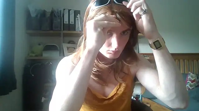 Snapshot of Gabriella_x21 chatting on June 18, 2026, 11:47 am Gabriella x21 online show from June 18, 2026, 11:47 am