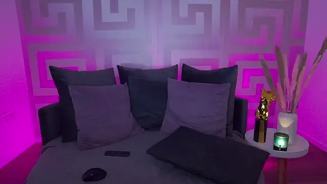 Snapshot of Mina_Babe chatting on March 2, 2025, 9:10 am Mina Babe online show from March 2, 2025, 9:10 am