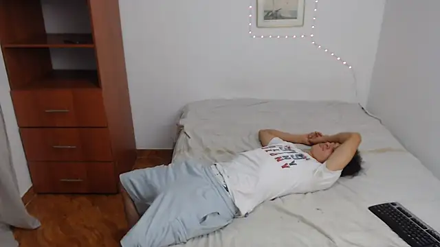 Sex Latin699 online show from June 12, 2026, 12:20 am