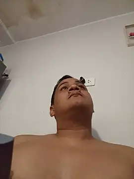 sergioyleo online show from July 28, 2026, 2:40 am