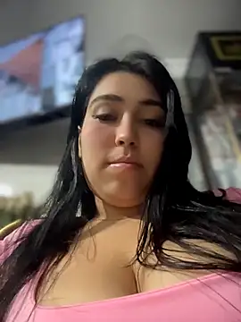 Snapshot of Antonellax__ chatting on June 21, 2026, 11:02 am Antonellax online show from June 21, 2026, 11:02 am