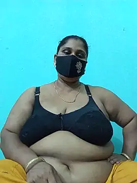 Snapshot of Adhora-54 chatting on June 20, 2026, 9:28 pm Adhora-54 online show from June 20, 2026, 9:28 pm