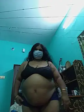 Snapshot of Adhora-54 chatting on July 6, 2026, 4:42 pm Adhora-54 online show from July 6, 2026, 4:42 pm