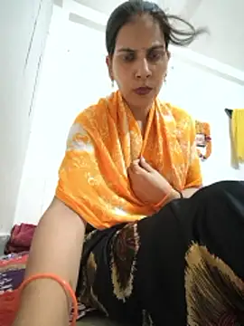 Snapshot of Neha-ji chatting on June 8, 2026, 1:33 pm Neha-ji online show from June 8, 2026, 1:33 pm