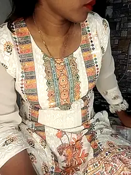 Snapshot of hi-swati chatting on June 19, 2026, 4:50 am hi-swati online show from June 19, 2026, 4:50 am