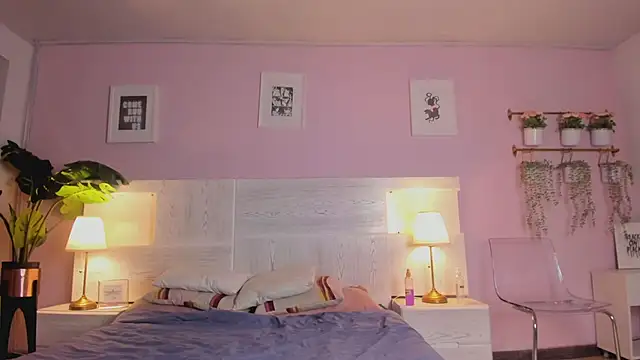 Snapshot of Kimdyy_ chatting on June 17, 2026, 7:26 pm Kimdyy online show from June 17, 2026, 7:26 pm