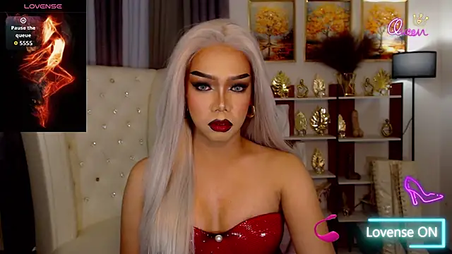 Snapshot of FuckingDollz chatting on July 16, 2026, 8:37 pm FuckingDollz online show from July 16, 2026, 8:37 pm