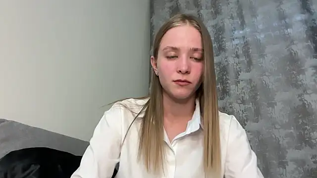 Snapshot of DanikaMory chatting on May 26, 2026, 1:07 pm DanikaMory online show from May 26, 2026, 1:07 pm